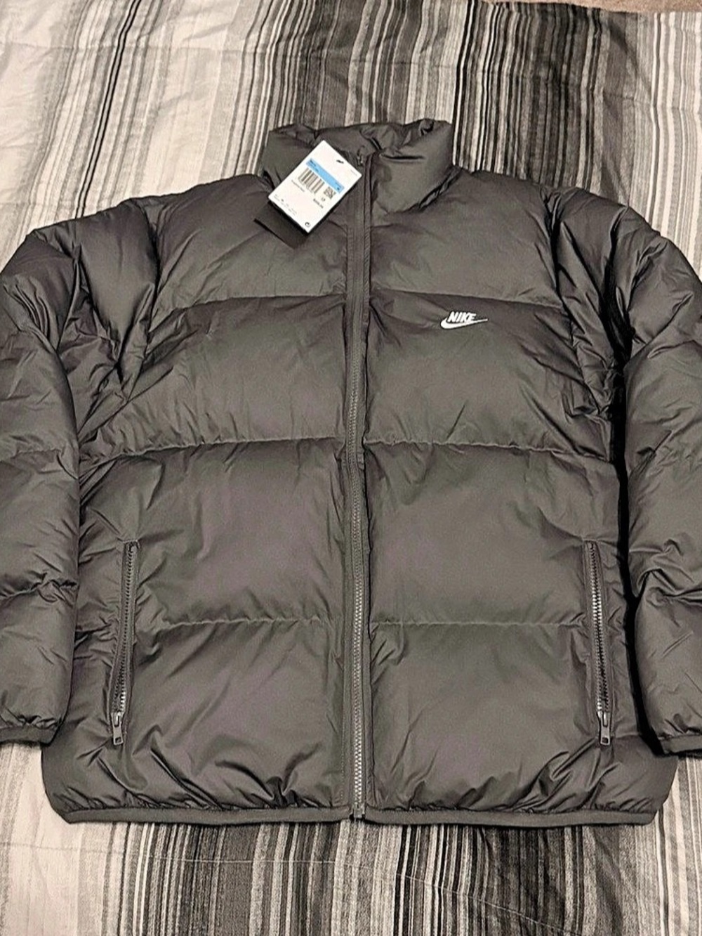 Nike Sportswear Club Men's Therma-FIT Down Puffer Jacket Medium